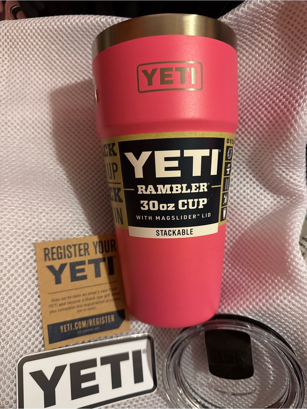 Yeti Rambler 30 oz NWT